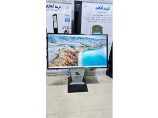 شاشة VIP مائلة لمس تستخدم للعروض التفاعلية وللاعمال الراقية متعددة المواضع : عرضية مائلة - طاولة