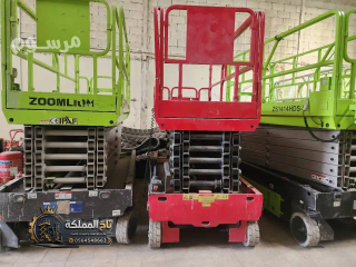 رافعات مقصية للإيجار الرياض الدمام 8 متر 10 متر 12 متر 14 متر 16 متر | Scissor Lift Services Riyadh العيينة الجبيلة
